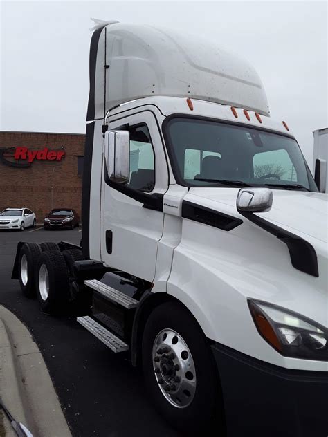 2019 Freightliner New Cascadia 116 For Sale Day Cab 894764