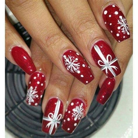 Swoon Worthy Christmas Nails You Just Cannot Miss Manikur Desain