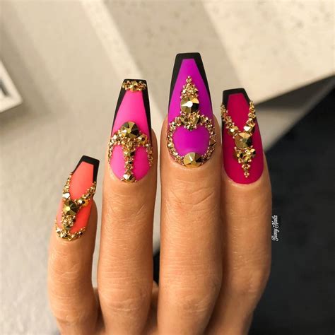 69 Outstanding Matte Coffin Nail Art Designs With Different Colours