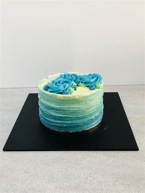 Blue Ombré Cake Cake Ombre Cake Desserts