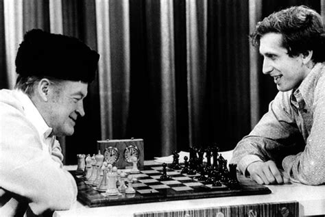 Who is this playing bobby fischer? - Chess Forums - Chess.com