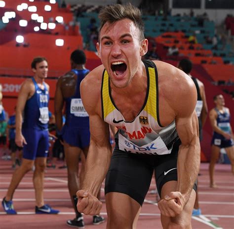 Leichtathletik Niklas Kaul Gewinnt Sensationell WM Gold Im Zehnkampf