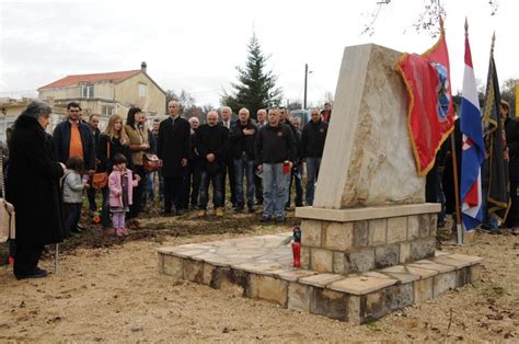 TREBIMLJA Otkriveno spomen obilježje poginulim pripadnicima 116