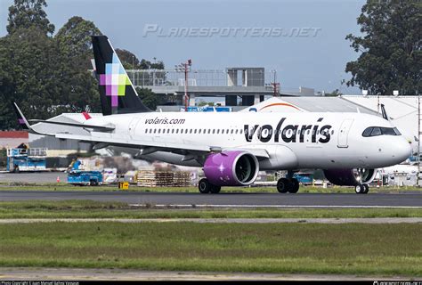 N549VL Volaris El Salvador Airbus A320 271N Photo By Juan Manuel Galvez