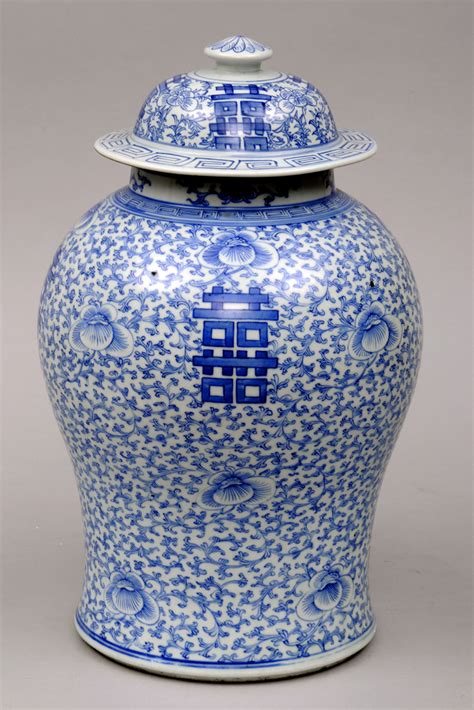 Antique Chinese Porcelain Lidded Vase, Circa 1800