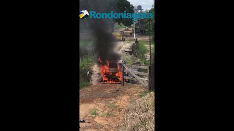 Bandidos Incendeiam Carro E Atiram Em Vigilantes Durante Assalto A