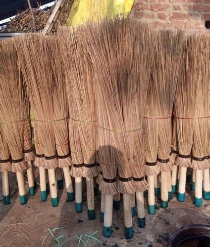 Hand Made Kashmiri Wooden Handle Coconut Broom For Cleaning At Rs 50