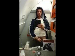 LAD SNEAKY PLAY ON PLANE AronBainXXX Pornhub Gay