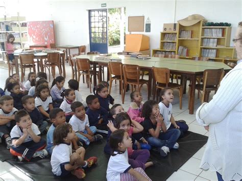 Emei Thais Motta De Oliveira E Silva Rodrigues Profa