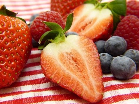 Free Picture Garden Nature Fruit Leaf Food Summer Strawberry