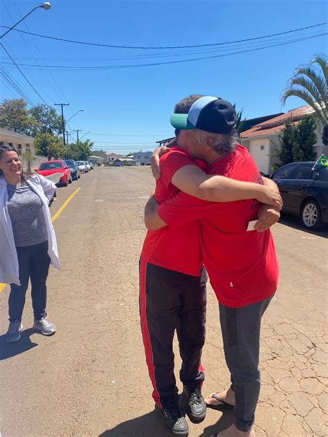 Aluno Da Apae Realiza Sonho De Andar De Guincho E Levar Auto