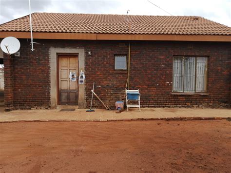 3 Bedroom House For Sale In Lebowakgomo Zone S Remax™ Of Southern Africa