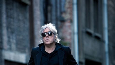 arno postpones    cancer diagnosis