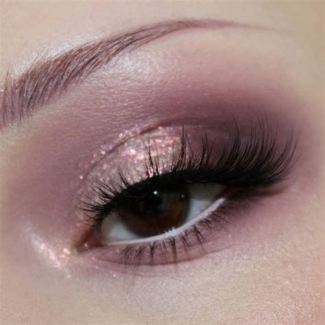 10 Cool-Toned Makeup Looks That’ll Inspire Your Fall Glam