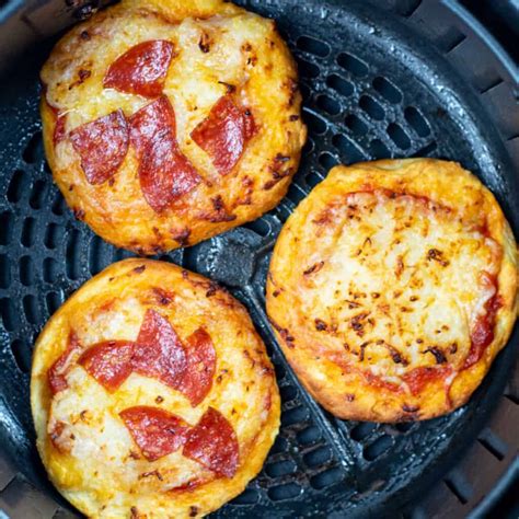 Easy Air Fryer Mini Pizzas Far From Normal