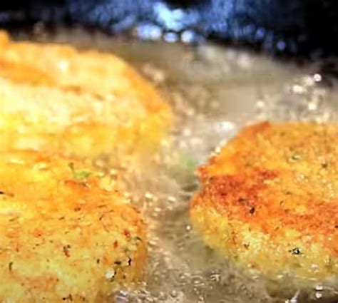 Fried Mashed Potato Cakes Recipe