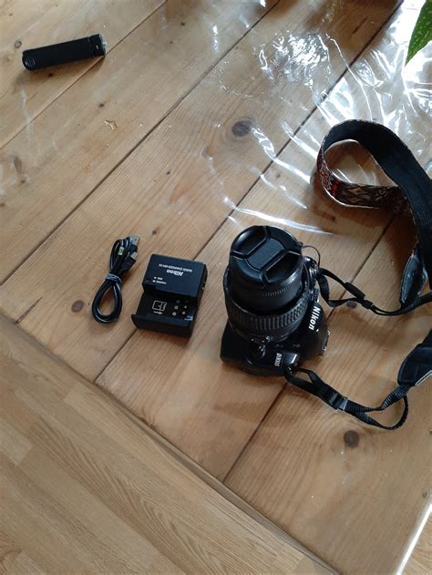 Nikon D3000