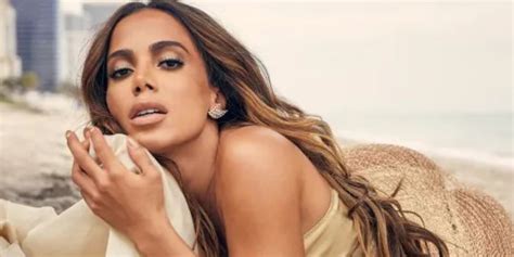 Foto Nua Entrega O Que Anitta Tatuou E Prova Se Foi No An S