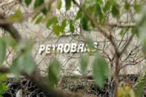 Contrato De Venda De Campo Terrestre Em Sergipe Para Petrom Assinado