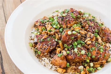 How To Make The Cheesecake Factory Spicy Cashew Chicken At Home