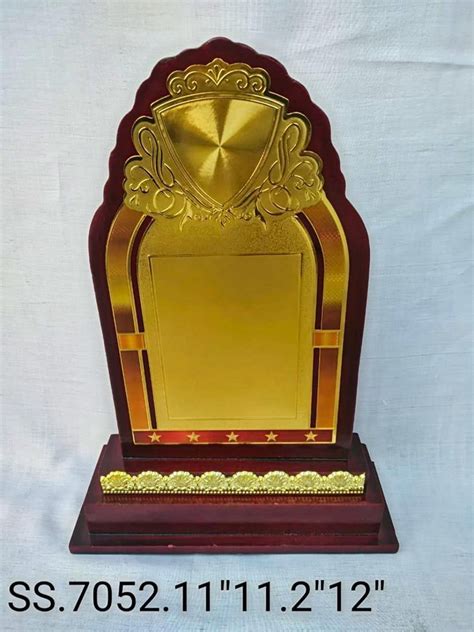 Wooden Memento Trophy At Rs 324 Metal Trophy In Moradabad ID