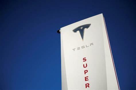 Tesla Reveals Robust Delivery Figures Record Energy Storage Deployment