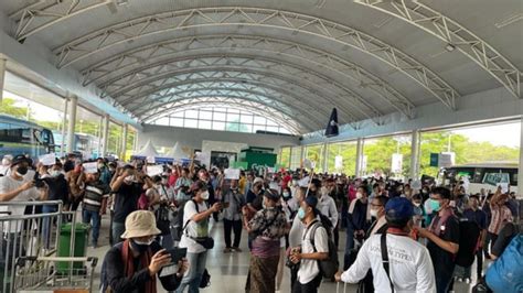 Ada MotoGP Jumlah Penumpang Di Bandara Lombok Melonjak