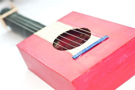 How To Make A Homemade Guitar With Cereal Box - Homemade Ftempo