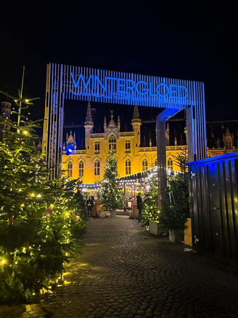 Ultimate Guide to Bruges Christmas Markets - backpacks and bubbly