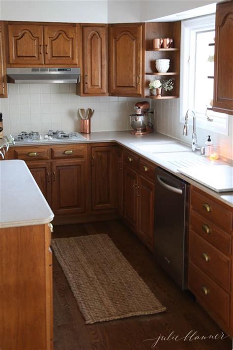 30 Affordable Kitchens With Oak Cabinets Ideas Comedecor New