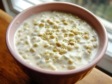 ginataang minatamis na munggo sweet mung bean  coconut milk