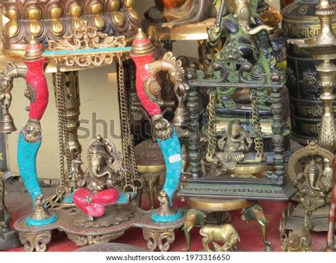 Statue Lord Ganesh Idol Stock Photo 1973316650 | Shutterstock