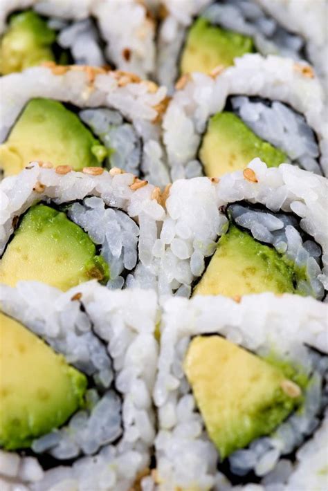 Avocado Sushi Rolls Izzycooking