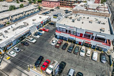 6801 6817 Sepulveda Blvd Van Nuys Ca 91405 Retail Property For Lease