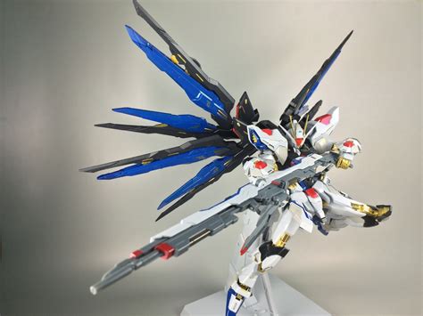 Gundam Guy Metal Build Strike Freedom Gundam Review Images