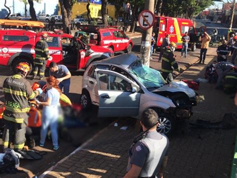 Grave Acidente Mobiliza Equipes De Socorro Na Francisco Junqueira Em