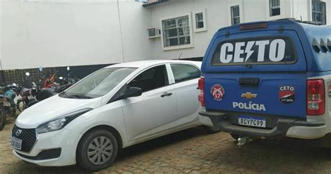 Pm Apreendeu Carro Clonado E Prendeu Condutor Em Guanambi