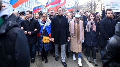 Lyubov Sobol: Russian police investigate Navalny ally 'who visited spy ...