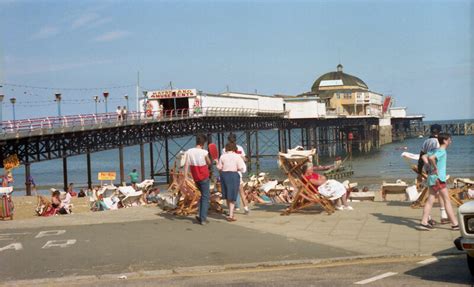 Shanklin Pier 1 Barry Shimmon Cc By Sa 2 0 Geograph Britain And