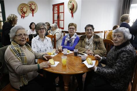 Campo Maior Utentes do Centro Comunitário celebraram Dia de Reis