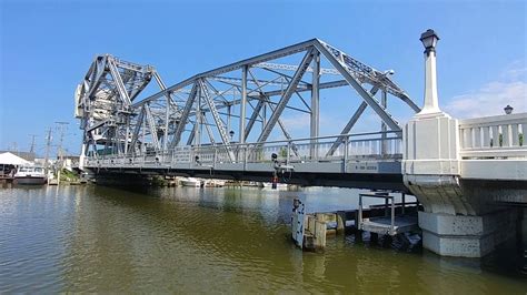 Ashtabula Lift Bridge Raising And Lowering Ashtabula Ohio July