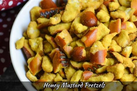 How To Make Honey Mustard Pretzels (Recipe) - Foodie Front