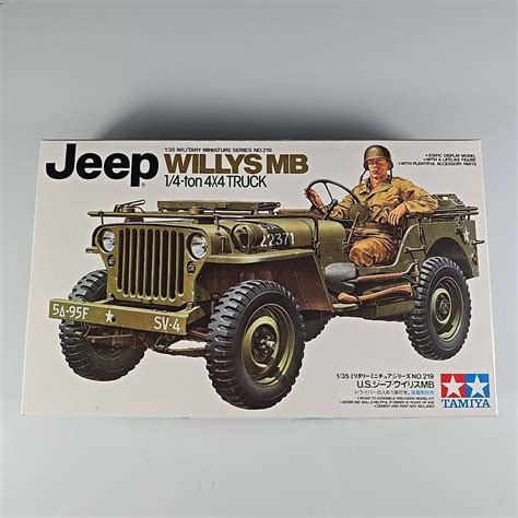 M TAMIYA 1 35 JEEP Willys MB ¼ Ton 4X4 Truck WWII Military Miniatures