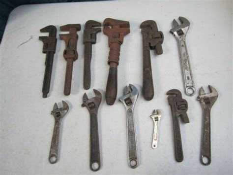 Vtg Antique Auto Mechanic Adjustable Monkey Pipe Wrenches Cast Iron