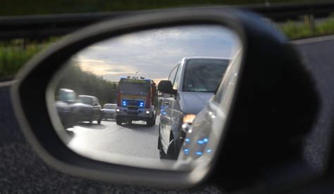 A43 Bei Bochum Lkw Unfall Fahrer Schwebt In Lebensgefahr DerWesten De