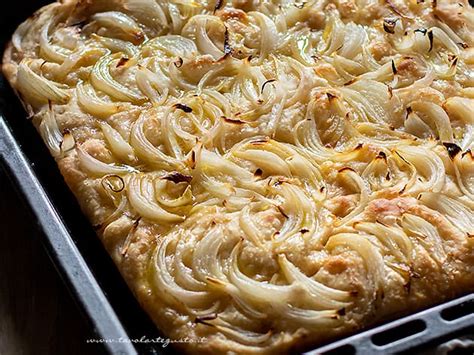 La Cucina Di Ennio Focaccia Con Cipolle La Ricetta Semplice