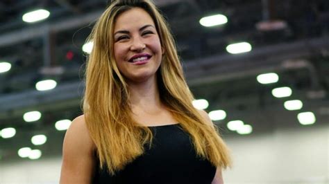 Miesha Tate S Comeback Fight Set For December 2 UFC Event MiddleEasy