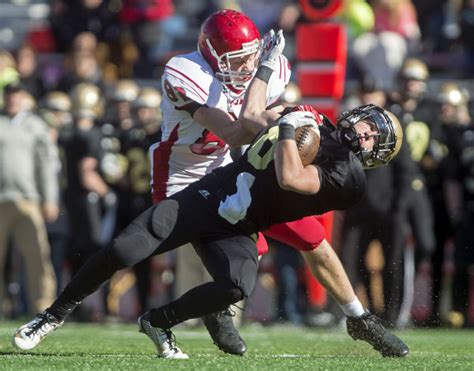 Aquinas too much for Hartington Cedar Catholic in title game