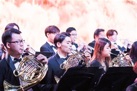 五月广场音乐会奏响夏夜序曲 华东师范大学