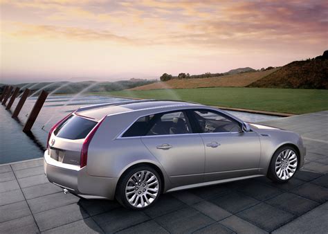 2010 Cadillac CTS Wagon - Information and photos - MOMENTcar